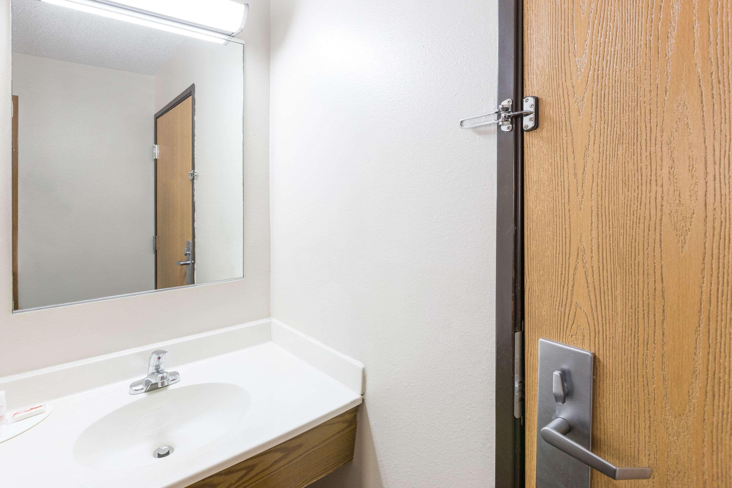Super 8 By Wyndham Osceola Ia Motel Dış mekan fotoğraf